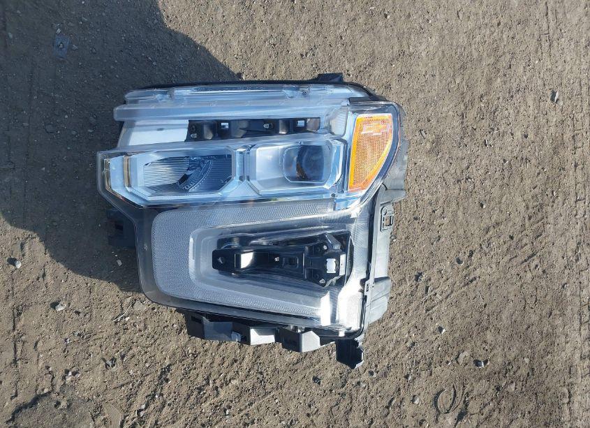 Photo 12 of 2024 Chevrolet Silverado 1500 4WD SHORT BED LT WITH 2FL (VIN 3GCPDKEK3RG351986)