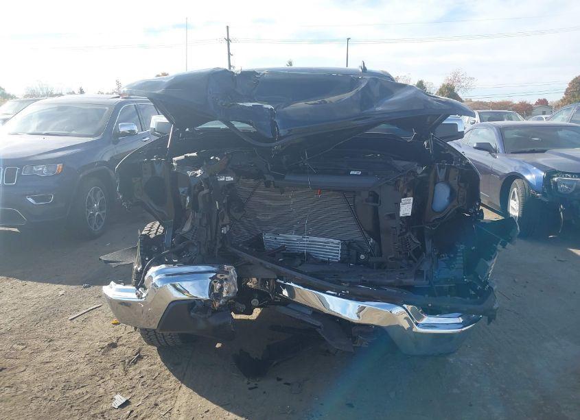 Photo 13 of 2024 Chevrolet Silverado 1500 4WD SHORT BED LT WITH 2FL (VIN 3GCPDKEK3RG351986)