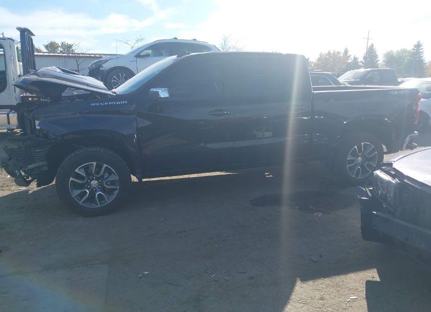 Photo 15 of 2024 Chevrolet Silverado 1500 4WD SHORT BED LT WITH 2FL (VIN 3GCPDKEK3RG351986)