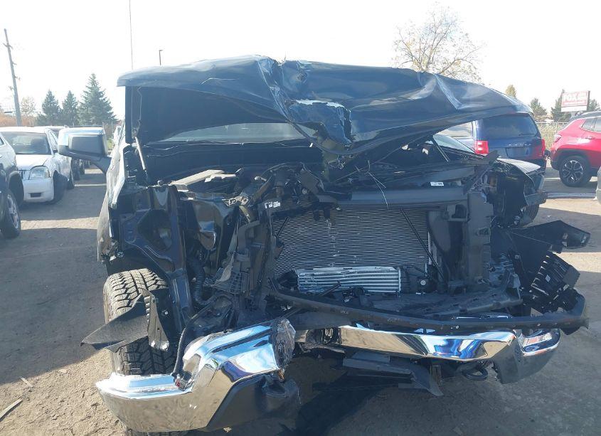 Photo 6 of 2024 Chevrolet Silverado 1500 4WD SHORT BED LT WITH 2FL (VIN 3GCPDKEK3RG351986)