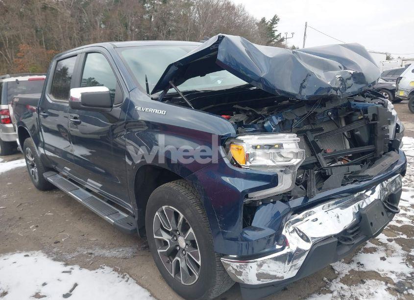 2022 Chevrolet Silverado 1500 4WD SHORT BED LT WITH 2FL (VIN 3GCPDKEK4NG621012) main photo