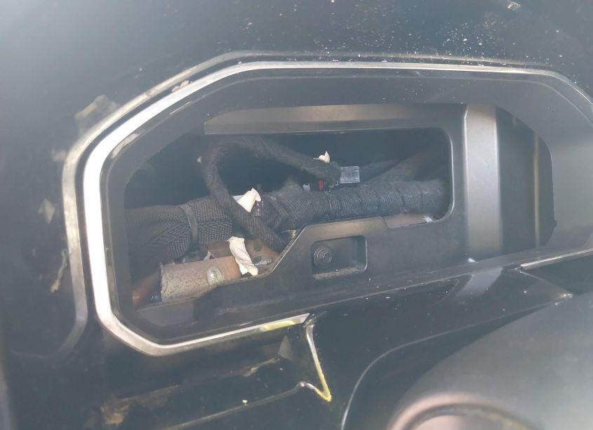 Photo 14 of 2023 Chevrolet Silverado 1500 4WD SHORT BED LT WITH 2FL (VIN 3GCPDKEK6PG246064)