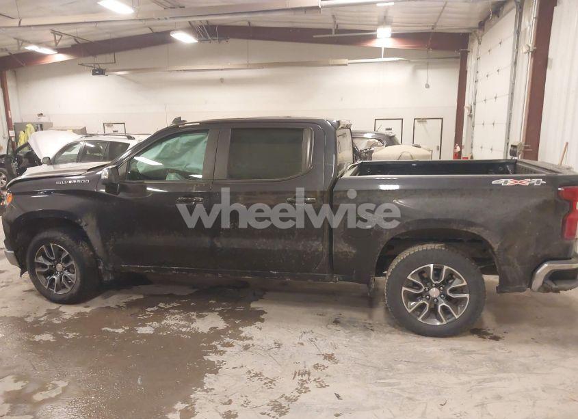 Photo 14 of 2024 Chevrolet Silverado 1500 4WD SHORT BED LT WITH 2FL (VIN 3GCPDKEK8RG223596)