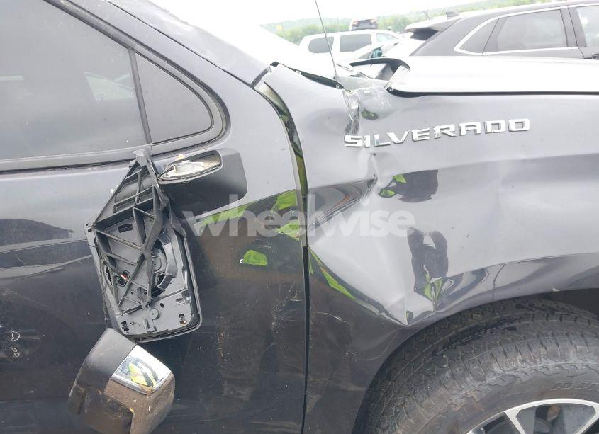 Photo 21 of 2024 Chevrolet Silverado 1500 4WD SHORT BED LT WITH 2FL (VIN 3GCPDKEK9RG228788)