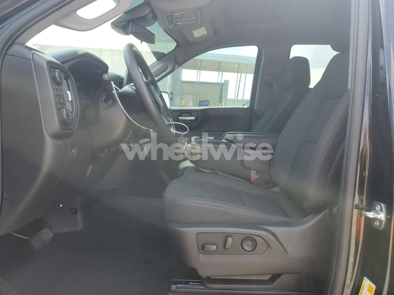 Photo 7 of 2025 CHEVROLET SILVERADO K1500 TRAIL BOSS CUSTOM (VIN 3GCPKCEK5SG178943)