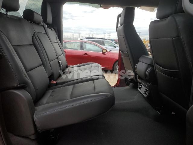 Photo 2 of 2025 CHEVROLET SILVERADO K1500 TRAIL BOSS CUSTOM (VIN 3GCPKCEK9SG114243)