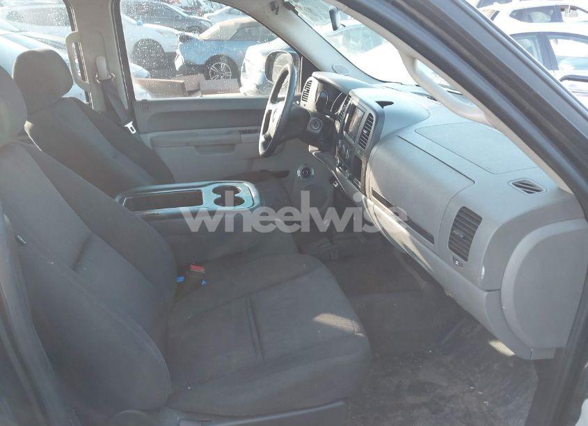 Photo 5 of 2011 Chevrolet Silverado 1500 WORK TRUCK (VIN 3GCPKPE38BG180444)