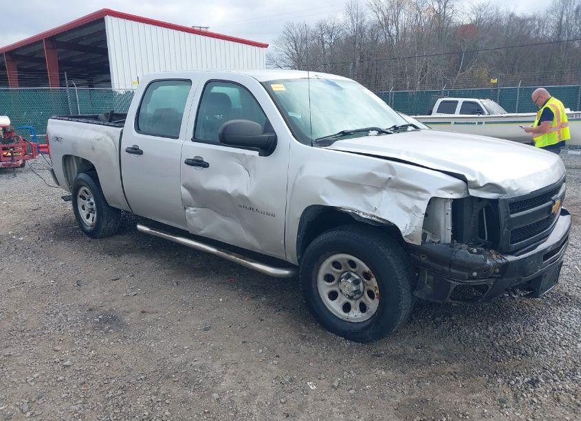 2013 Chevrolet Silverado 1500 WORK TRUCK (VIN 3GCPKPEA0DG251301) main photo