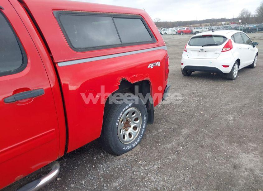 Photo 6 of 2011 Chevrolet Silverado 1500 LS (VIN 3GCPKREA0BG182991)