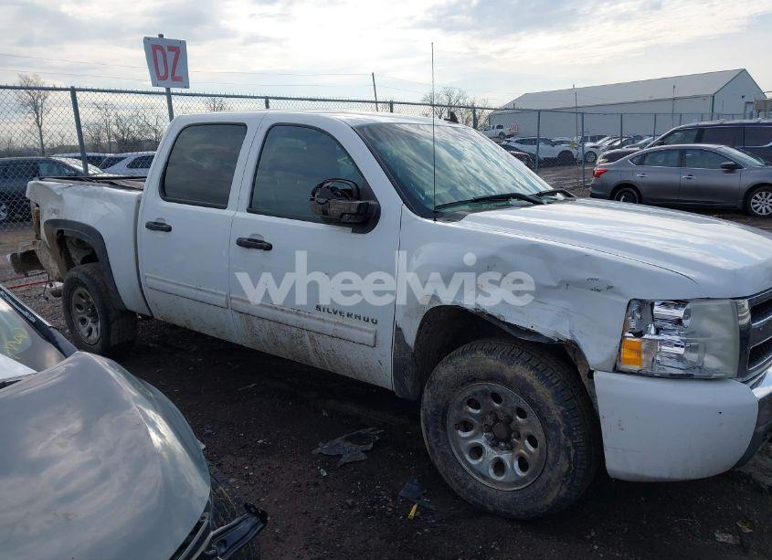 Photo 14 of 2011 Chevrolet Silverado 1500 LS (VIN 3GCPKREA1BG124050)