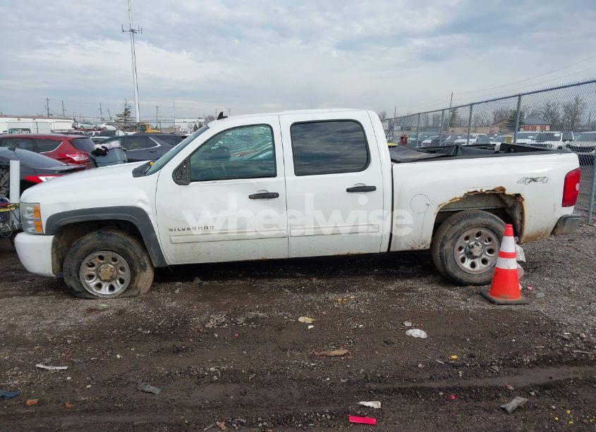 Photo 15 of 2011 Chevrolet Silverado 1500 LS (VIN 3GCPKREA1BG124050)