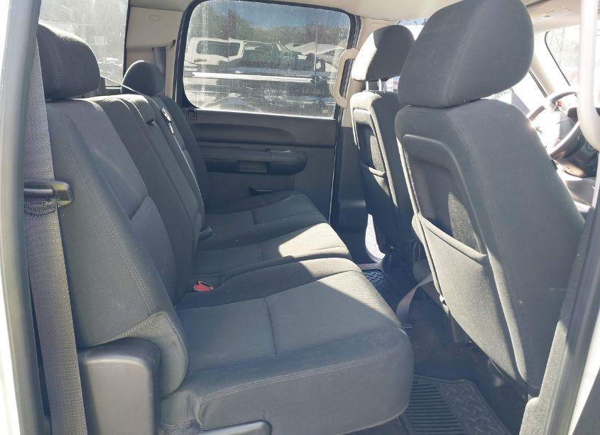 Photo 8 of 2012 Chevrolet Silverado 1500 LS (VIN 3GCPKREA1CG194228)