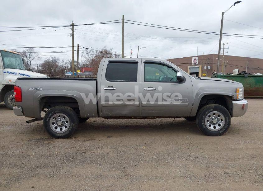 Photo 13 of 2012 Chevrolet Silverado 1500 LS (VIN 3GCPKREA1CG249552)