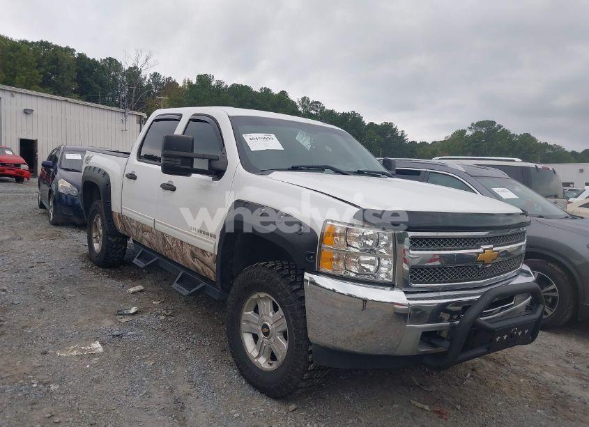 2013 Chevrolet Silverado 1500 LS (VIN 3GCPKREA1DG260052) main photo