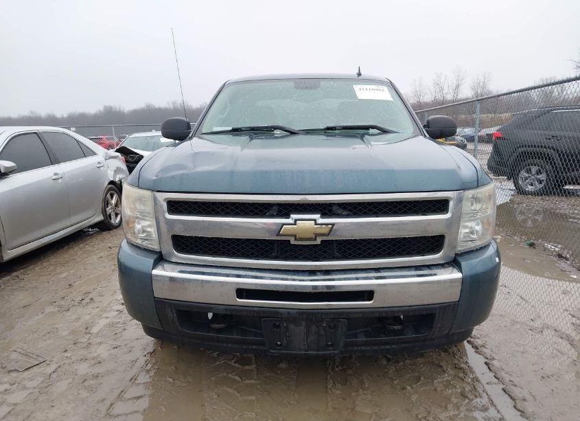 Photo 12 of 2011 Chevrolet Silverado 1500 LS (VIN 3GCPKREA2BG399278)