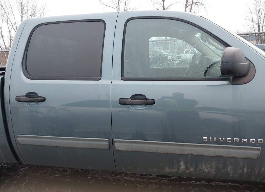 Photo 13 of 2011 Chevrolet Silverado 1500 LS (VIN 3GCPKREA2BG399278)