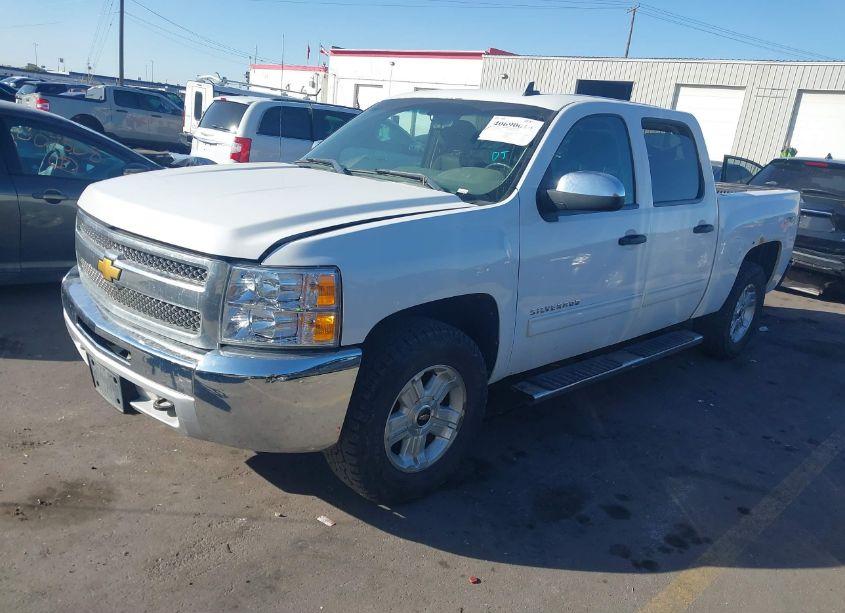 Photo 2 of 2012 Chevrolet Silverado 1500 LS (VIN 3GCPKREA2CG265632)