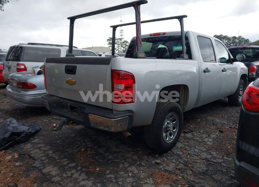 Photo 4 of 2013 Chevrolet Silverado 1500 LS (VIN 3GCPKREA2DG160722)