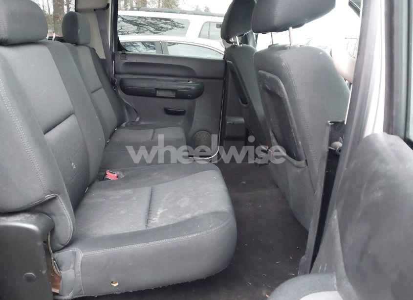 Photo 8 of 2013 Chevrolet Silverado 1500 LS (VIN 3GCPKREA2DG160722)