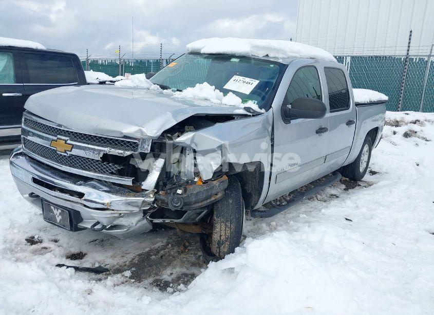 Photo 2 of 2013 Chevrolet Silverado 1500 LS (VIN 3GCPKREA3DG339562)