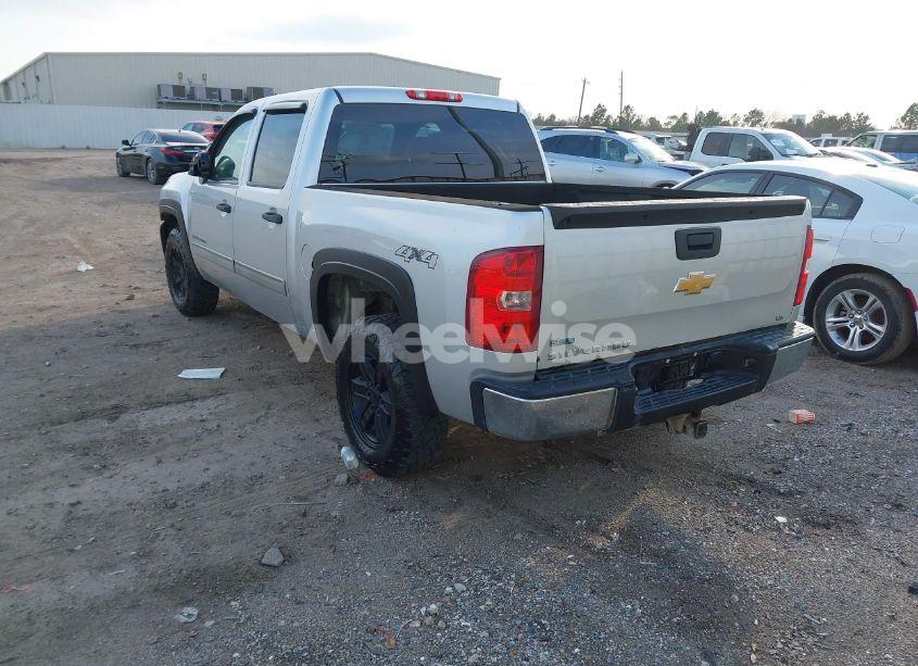 Photo 3 of 2012 Chevrolet Silverado 1500 LS (VIN 3GCPKREA4CG160199)