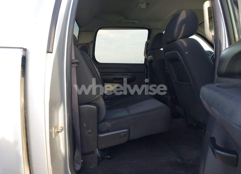 Photo 8 of 2012 Chevrolet Silverado 1500 LS (VIN 3GCPKREA4CG160199)