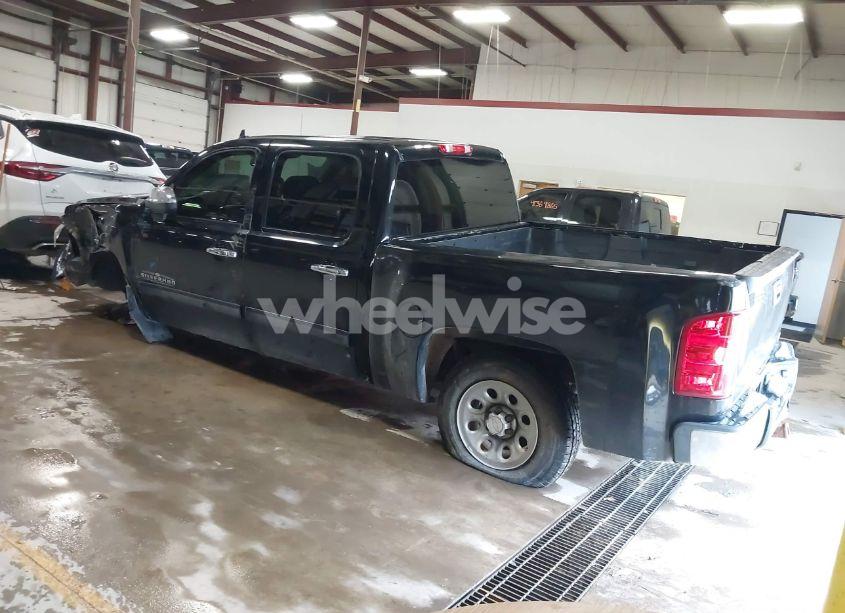 Photo 3 of 2012 Chevrolet Silverado 1500 LS (VIN 3GCPKREA5CG222175)