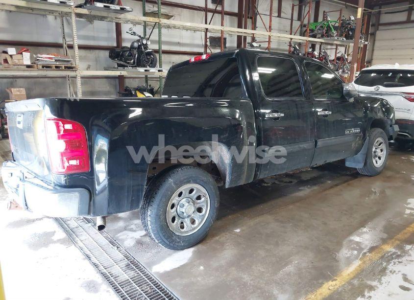 Photo 4 of 2012 Chevrolet Silverado 1500 LS (VIN 3GCPKREA5CG222175)