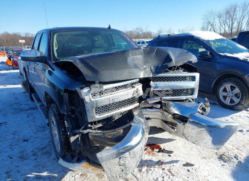 2013 Chevrolet Silverado 1500 LS (VIN 3GCPKREA5DG275931) main photo