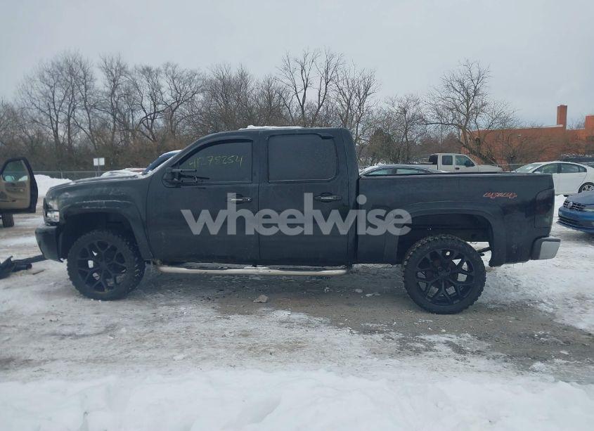 Photo 15 of 2011 Chevrolet Silverado 1500 LS (VIN 3GCPKREA6BG378918)