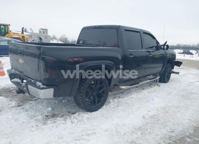 Photo 4 of 2011 Chevrolet Silverado 1500 LS (VIN 3GCPKREA6BG378918)