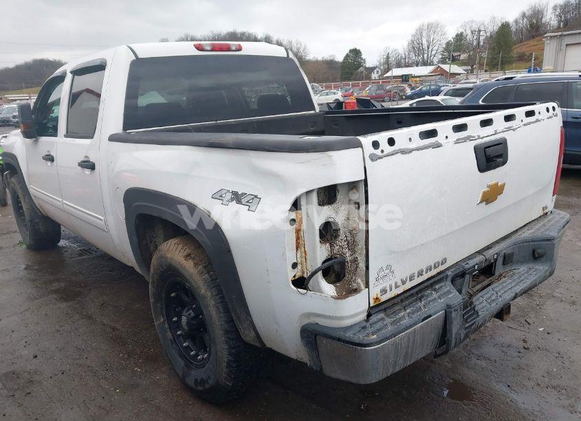 Photo 3 of 2013 Chevrolet Silverado 1500 LS (VIN 3GCPKREA6DG225023)