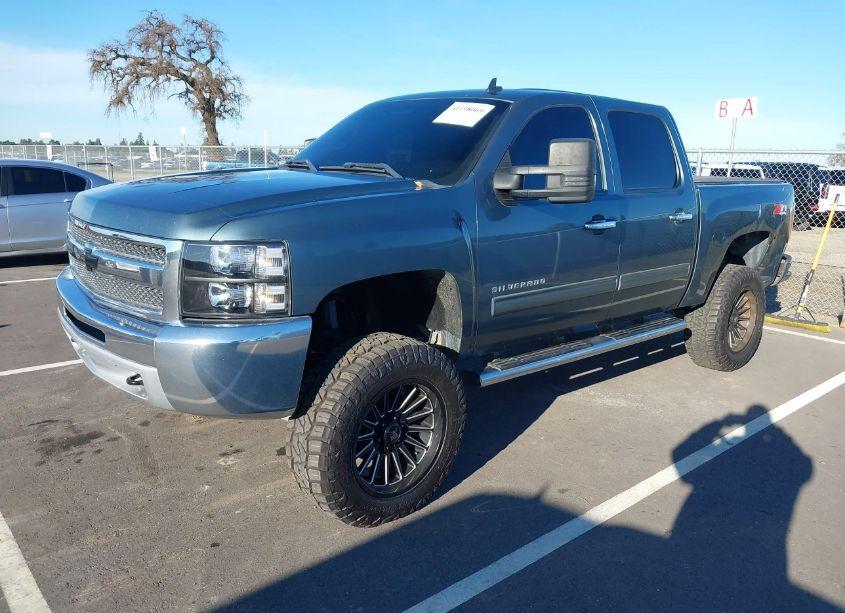 Photo 2 of 2012 Chevrolet Silverado 1500 LS (VIN 3GCPKREA8CG124001)