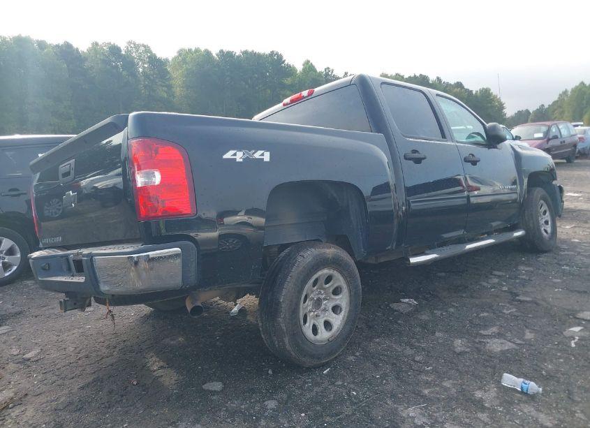 Photo 4 of 2013 Chevrolet Silverado 1500 LS (VIN 3GCPKREA9DG119567)