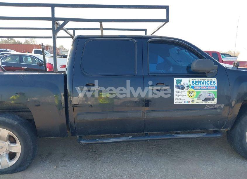 Photo 13 of 2011 Chevrolet Silverado 1500 LS (VIN 3GCPKREAXBG351026)