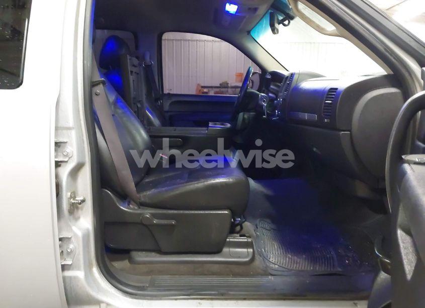 Photo 5 of 2012 Chevrolet Silverado 1500 LT (VIN 3GCPKSE28CG211638)