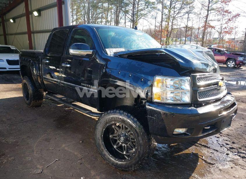 2012 Chevrolet Silverado 1500 LT (VIN 3GCPKSE29CG295727) main photo