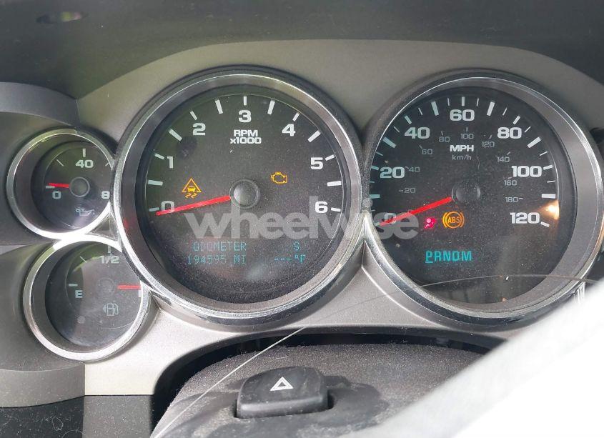 Photo 7 of 2011 Chevrolet Silverado 1500 LT (VIN 3GCPKSE30BG262526)