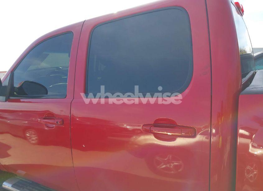 Photo 14 of 2011 Chevrolet Silverado 1500 LT (VIN 3GCPKSE30BG402669)