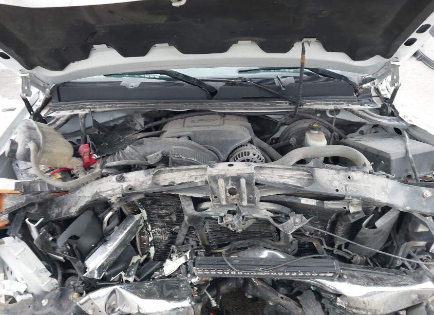 Photo 10 of 2011 Chevrolet Silverado 1500 LT (VIN 3GCPKSE31BG174021)