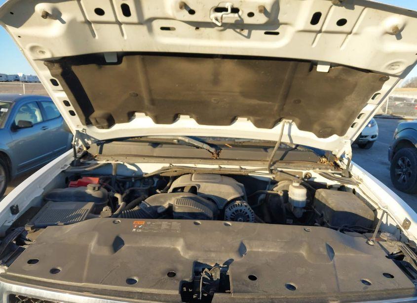 Photo 10 of 2011 Chevrolet Silverado 1500 LT (VIN 3GCPKSE31BG246321)