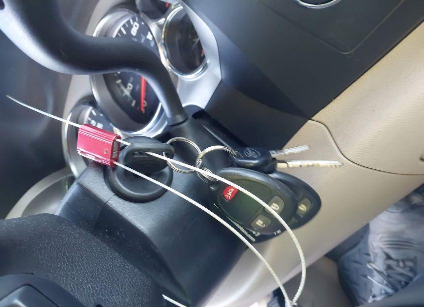 Photo 11 of 2011 Chevrolet Silverado 1500 LT (VIN 3GCPKSE31BG246321)