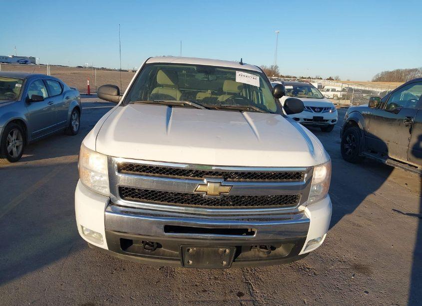 Photo 12 of 2011 Chevrolet Silverado 1500 LT (VIN 3GCPKSE31BG246321)
