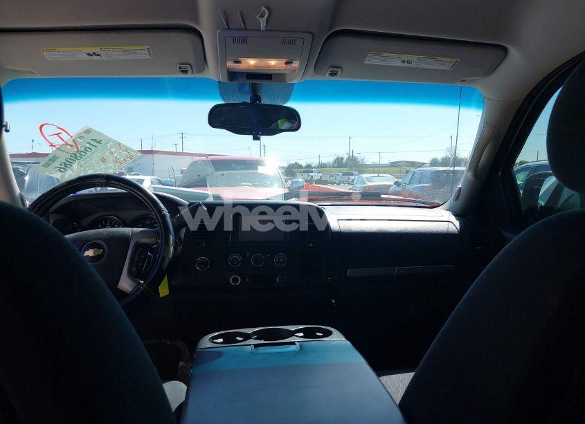 Photo 18 of 2011 Chevrolet Silverado 1500 LT (VIN 3GCPKSE32BG345813)