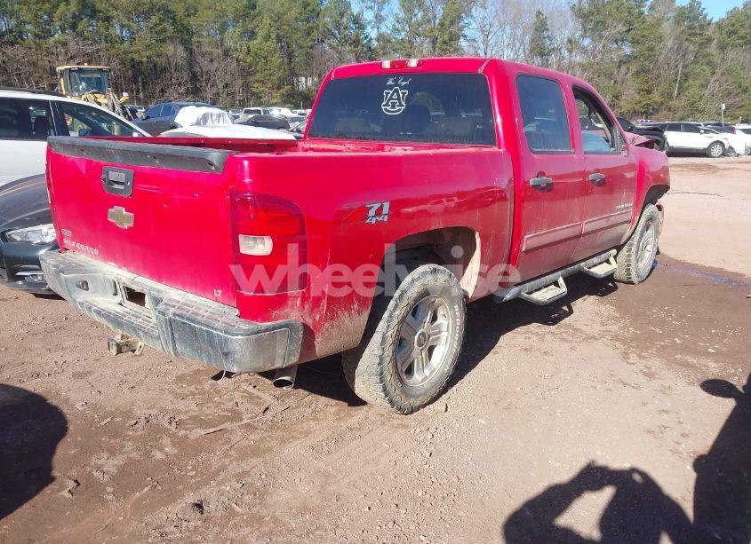 Photo 4 of 2011 Chevrolet Silverado 1500 LT (VIN 3GCPKSE32BG363809)