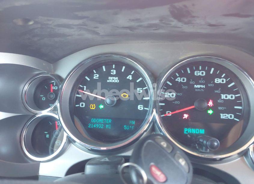 Photo 7 of 2011 Chevrolet Silverado 1500 LT (VIN 3GCPKSE32BG363809)