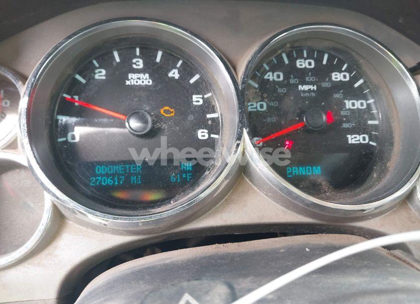 Photo 7 of 2011 Chevrolet Silverado 1500 LT (VIN 3GCPKSE32BG393845)