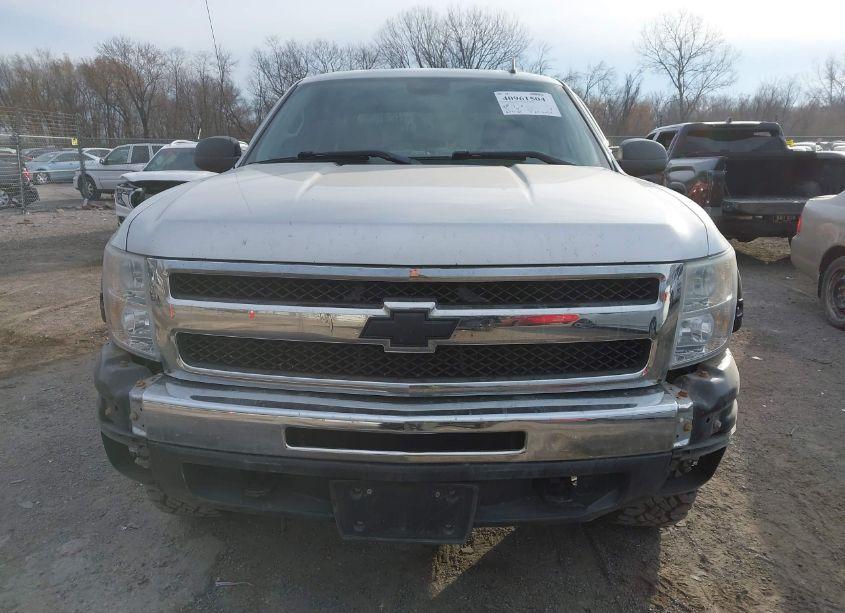 Photo 13 of 2011 Chevrolet Silverado 1500 LT (VIN 3GCPKSE33BG274850)