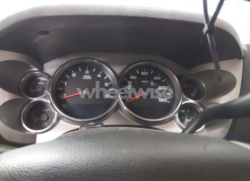 Photo 7 of 2011 Chevrolet Silverado 1500 LT (VIN 3GCPKSE33BG295102)