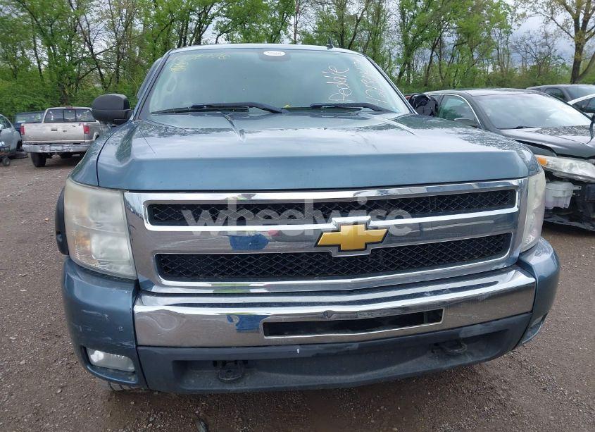 Photo 12 of 2011 Chevrolet Silverado 1500 LT (VIN 3GCPKSE33BG308883)